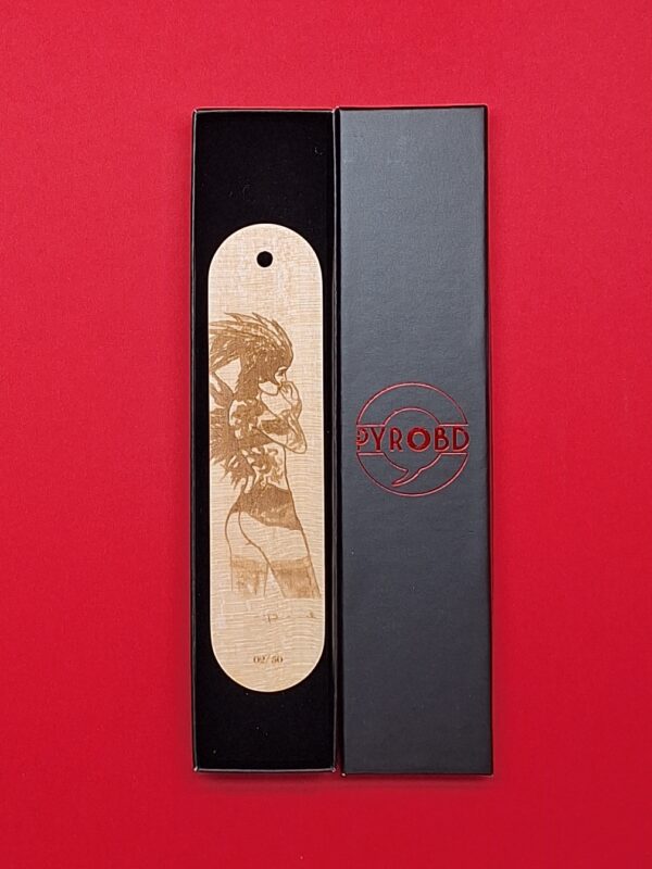 Marque-page Flowers and thorns par Romulo Royo