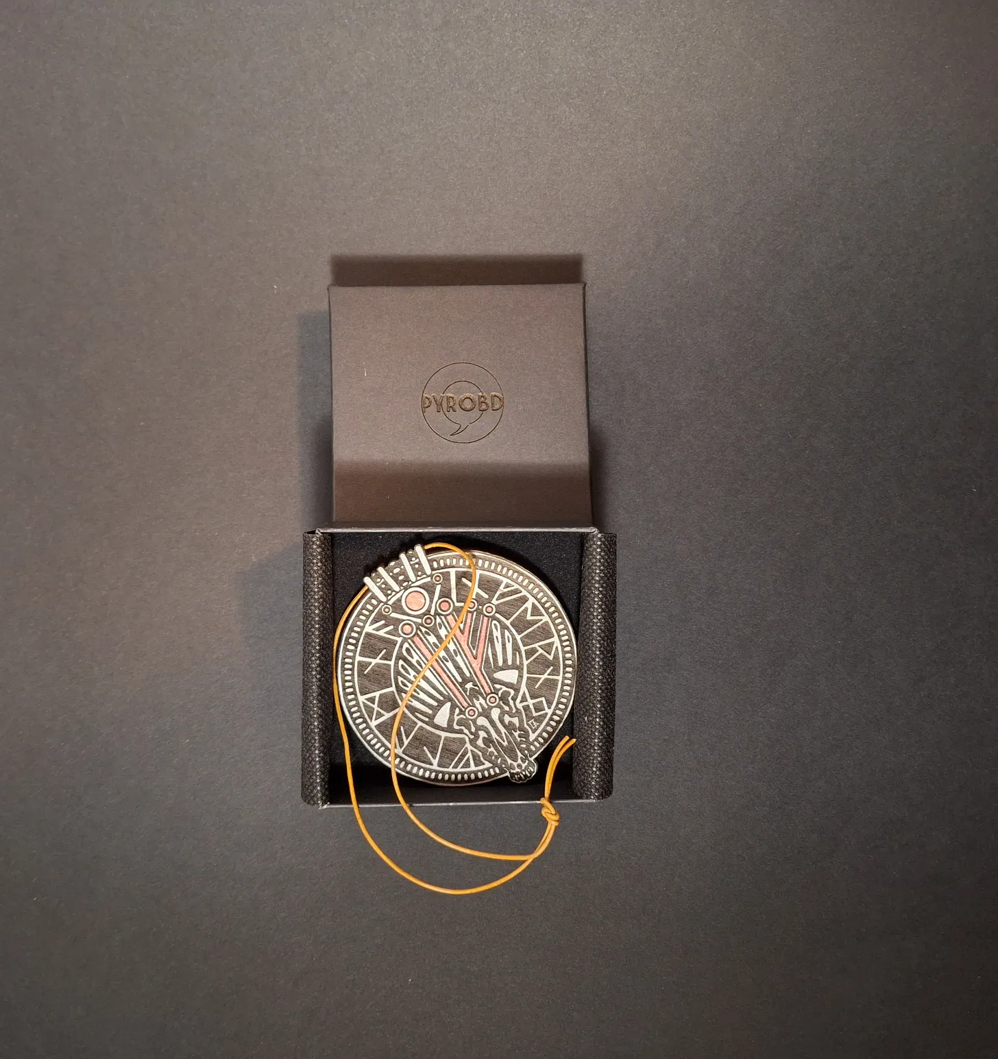 Médaillon Inferno Flamina, Béatrice Tillier